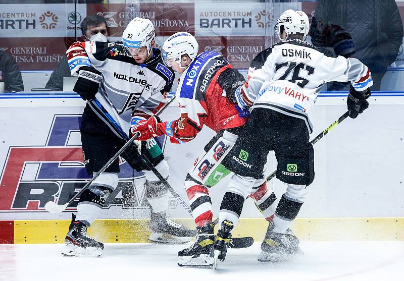 Hokejová extraliga: HC Dynamo Pardubice - HC Energie Karlovy Vary.