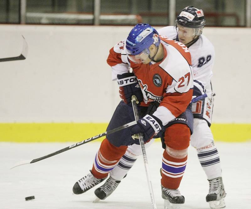 HC ČSOB Pojišťovna Pardubice - Bílí tygři Liberec 0:3