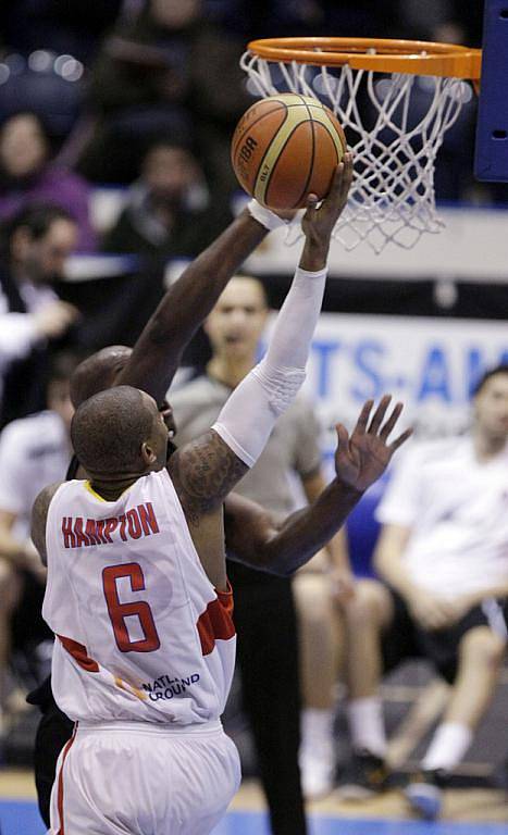 BK JIP Pardubice – Besiktas Istanbul 69:76