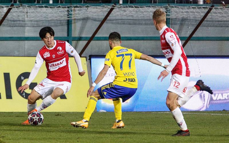 Fotbalová FORTUNA:LIGA: FK Pardubice - FC Fastav Zlín.