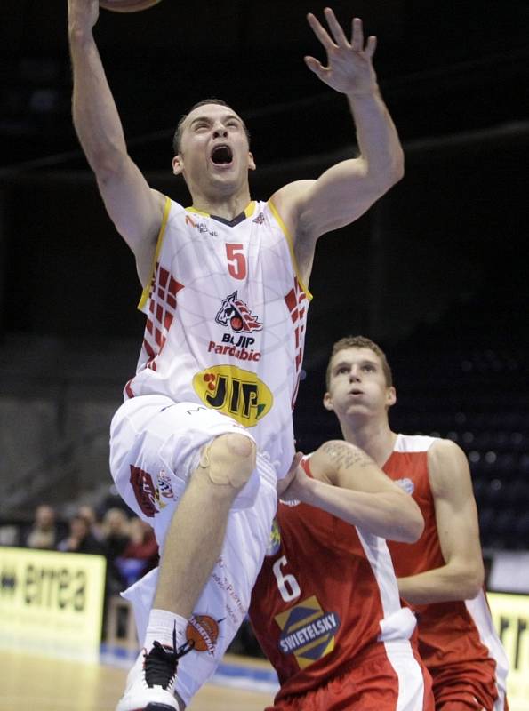 BK JIP Pardubice  – Lions Jindřichův Hradec 94:82 