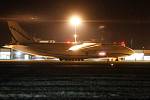 Na pardubickém letišti přistál nákladní speciál Antonov An-124-100M Ruslan s nákladem  pět milionů roušek, dva miliony respirátorů, 200 tisíc rychlotestů, 120 tisíc ochranných obleků a 80 tisíc brýlí.