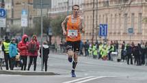 Pardubický vinařský půlmaratón a Mistrovství ČR mužů a žen v půlmaratonu 2019 v ulicích města Pardubic.