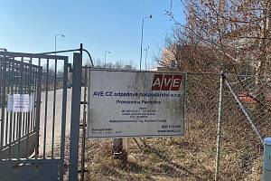 Firma AVE usiluje o znovuzprovoznění spalovny v Rybitví od roku 2006.