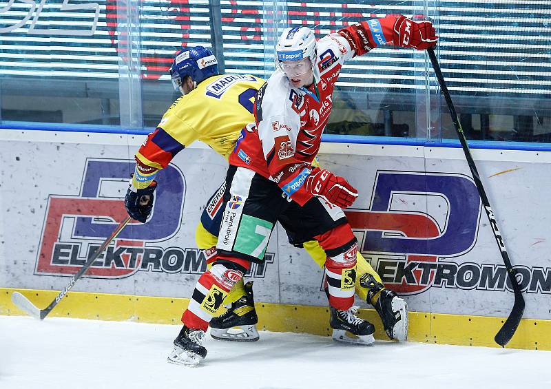 Hokejová extraliga: HC Dynamo Pardubice - Madeta Motor České Budějovice.