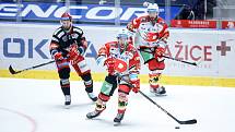 Hokejová extraliga: HC Dynamo Pardubice - HC Oceláři Třinec.