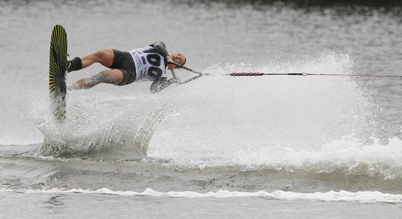 Marina klub v Mělicích hostil mistry ve vodním lyžování