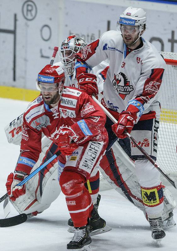 Hokejová extraliga: HC Dynamo Pardubice - HC Oceláři Třinec.