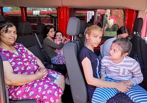Romští uprchlíci se vrátili na Ukrajinu. Je to sociální turismus, míní Netolický