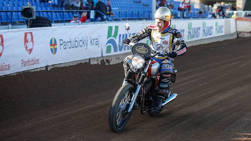 V 72. ročníku Zlaté přilby města Pardubice na svítkovském plochodrážním stadionu zvítězil australan Jason Doyle.