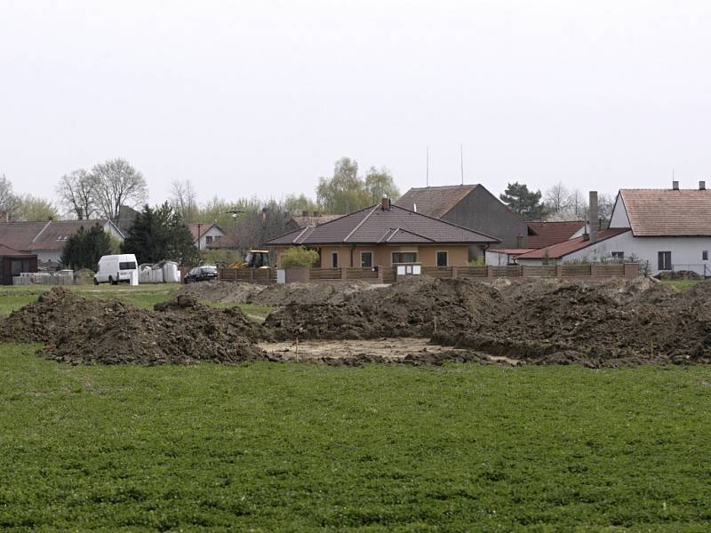 Stavební parcely u Starého Mateřova.