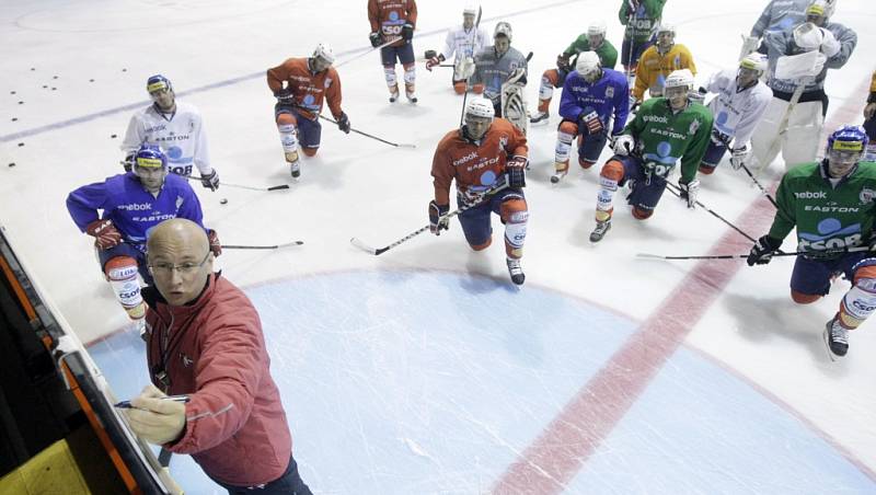 Mistři znovu na ledě. Pardubickým hokejistům začala příprava na novou sezónu.