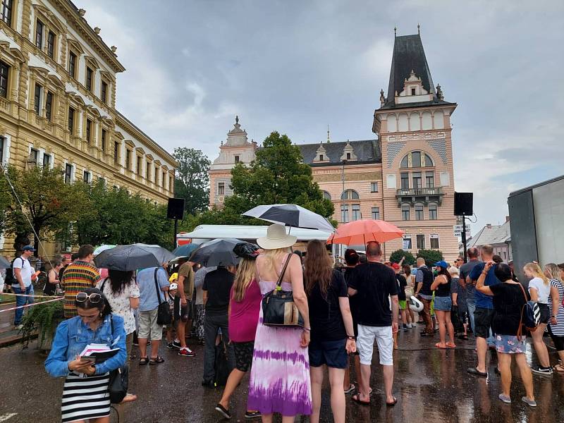 Mítink Andreje Babiše v Přelouči