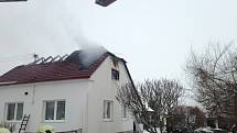 Požár rodinného domu v Rohoznici na Bohdanečsku.