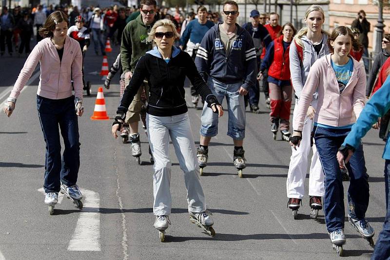 Na startu 4. ročníku Pardubického vinařského půlmaratonu bylo 1026 běžců. První příčky obsadili běžci z Keni.