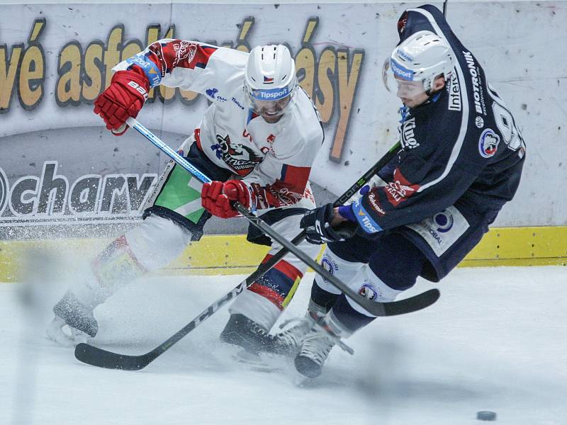 Hokejová extraliga: HC Dynamo Pardubice - HC Škoda Plzeň.