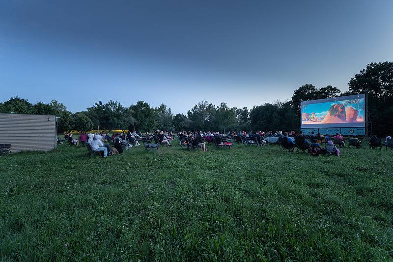 Pardubické letní kino zve na filmové pecky.