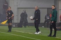 Plzeňský trenér Martin Hyský během zápasu Evropské ligy s tureckým Fenerbahce Istanbul (0:0).