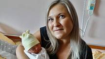 Amálie Píclová se narodila 8. září v 10:31 mamince Janě Krejčíkové a tatínkovi Lukášovi z Plzně. Po příchodu na svět v plzeňské FN vážila jejich prvorozená dcerka 2900 gramů a měřila 48 centimetrů
