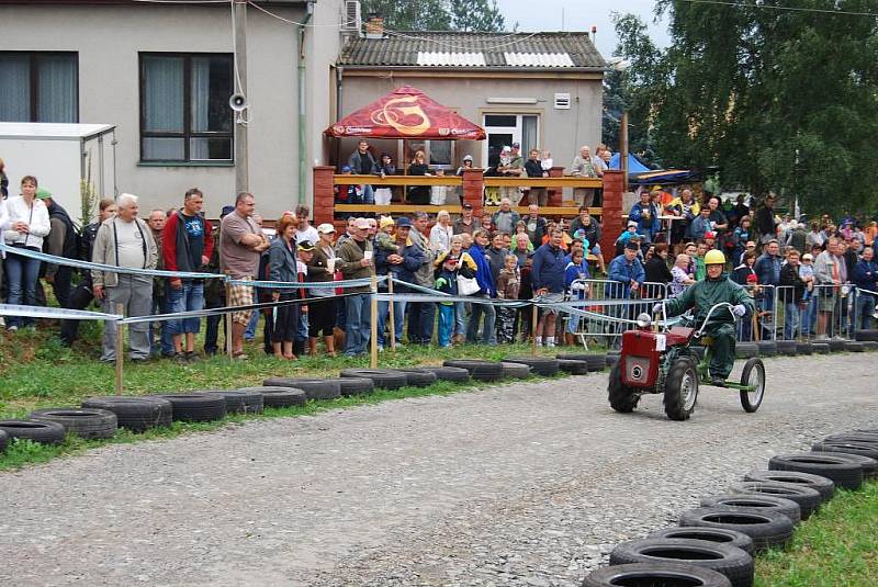 Traktoriáda v Žebnici