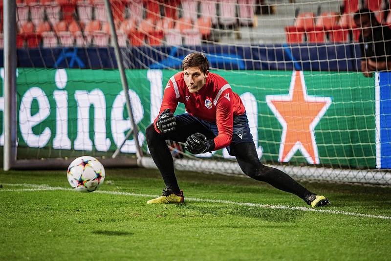 Fotbalisté Viktorie Plzeň v pondělí večer absolvovali poslední trénink před úterním zápasem Ligy mistrů proti Barceloně.