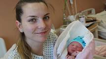 Simona Reitmajerová z Klatov se narodila v klatovské porodnici 27. dubna v 5:58 hodin. Maminka Simona a tatínek Petr věděli, že Péťovi (2,5 roku) přivezou domů sestřičku. Ta při příchodu na svět vážila 2910 g a měřila 48 cm.