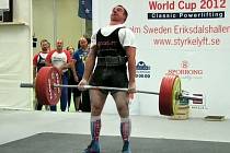 V klání světového poháru powerliftingu ve Stockholmu získal Jiří Horník (na snímku při mrtvém tahu) bronz