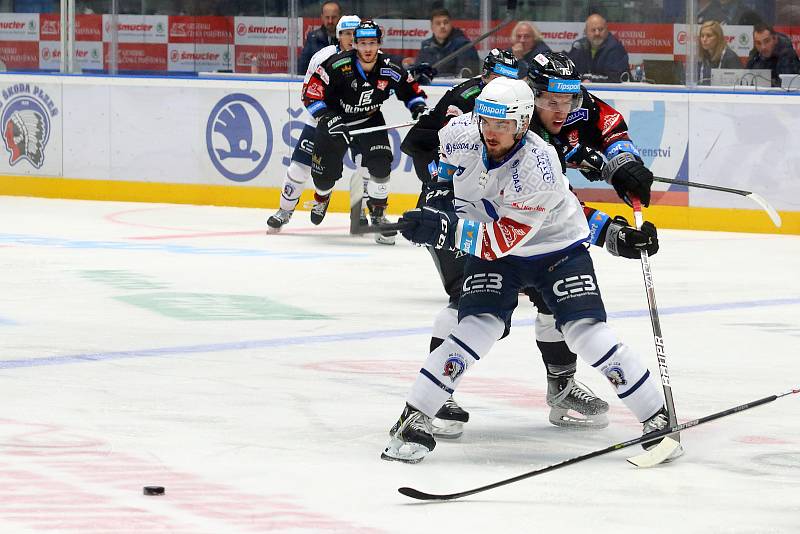 Hokejová Plzeň porazila v úvodním derby sezony Karlovy Vary 6:3.