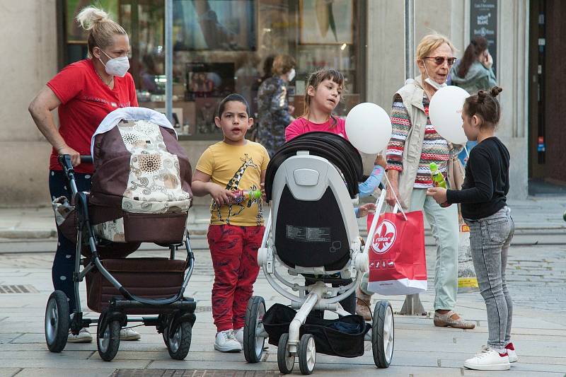 Centrum Plzně po rozvolnění protiepidemických opatření.