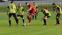 Tachov (v červeném) vs. Nečtiny (I. B třída, skupina A) 8:0.