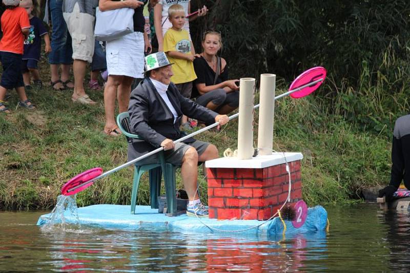 Na neckyádě byla k vidění roztodivná plavidla.