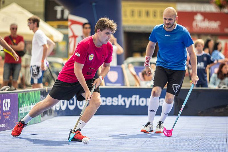 Street Floorball v Plzni vyhrál tým Zapomeňte.