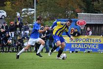 11. kolo krajské I. A třídy: TJ Sokol Kralovice - FK Bohemia Kaznějov (na snímku fotbalisté v modrých dresech) 4:3 (0:2).