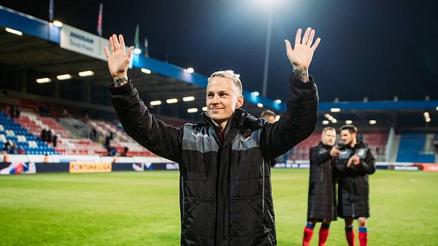 Fotbalisté Viktorie Plzeň se po čtyřech zápasech bez vítězství dočkali. V sobotu porazili doma v utkání plném zvratů Jablonec 3:2