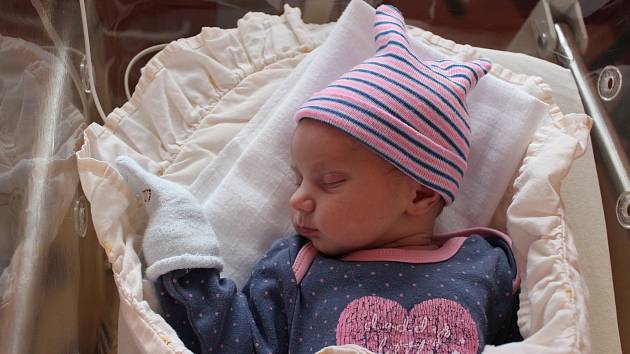 Anna Bělová se narodila v plzeňské porodnici 7. ledna 2023 ve 14:30 hodin s mírami 3470 g a 51 cm. Pro maminku Terezu a tatínka Václava je prvním potomkem. Rodina žije ve Všerubech.