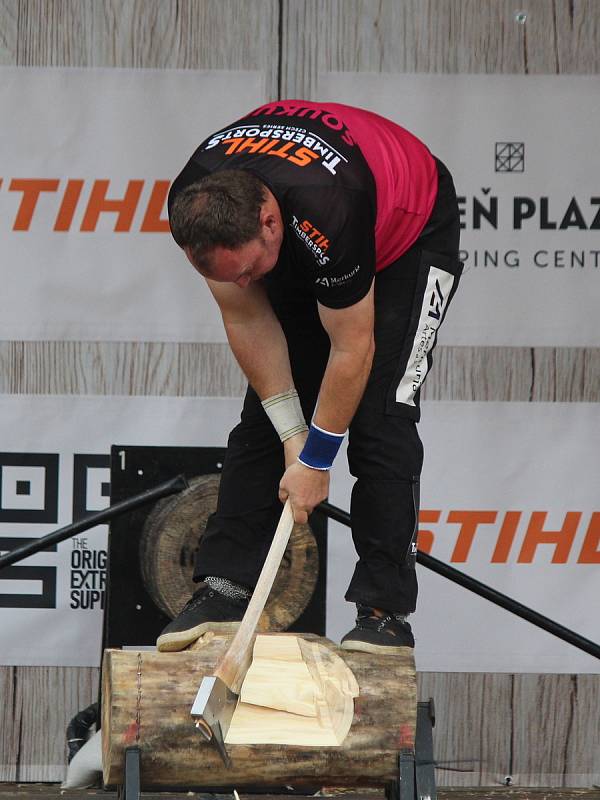 Mistrovství ČR dřevorubecké soutěže Stihl Timbersports v Plzni 2021.