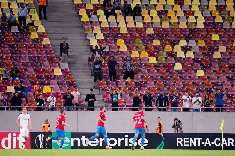 Ze zápasu FCSB - FC Viktoria Plzeň