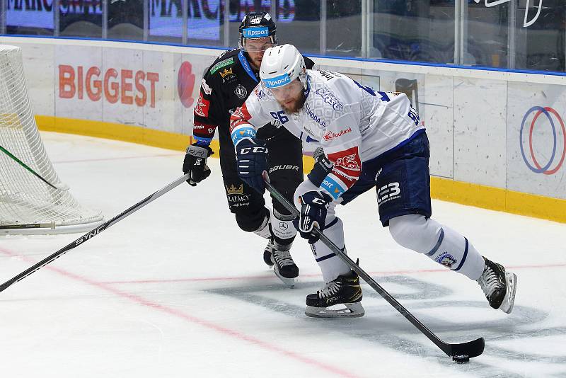 Hokejová Plzeň porazila v úvodním derby sezony Karlovy Vary 6:3.