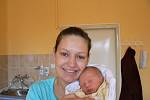 Dominik Krauz (2,65 kg, 48 cm), který se narodil 22. 4. v 11.00 hod. v Mulačově nemocnici, je prvorozený syn Anety Suché a Jaroslava Krauze z Mrtníku