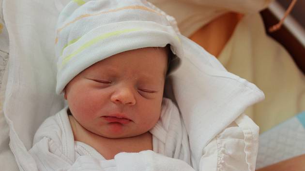 Magdalena Bendová (2900 g) se narodila v Plzni ve FN Lochotín 7. listopadu ve 14:03 hodin. Rodiče Michaela a Tomáš z Chodové Plané věděli, že jejich prvorozeným miminkem bude holčička.