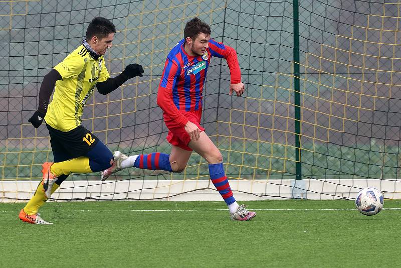 Zimní příprava: ROBSTAV Přeštice (žlutí) vs. Viktoria Plzeň B 7:3.