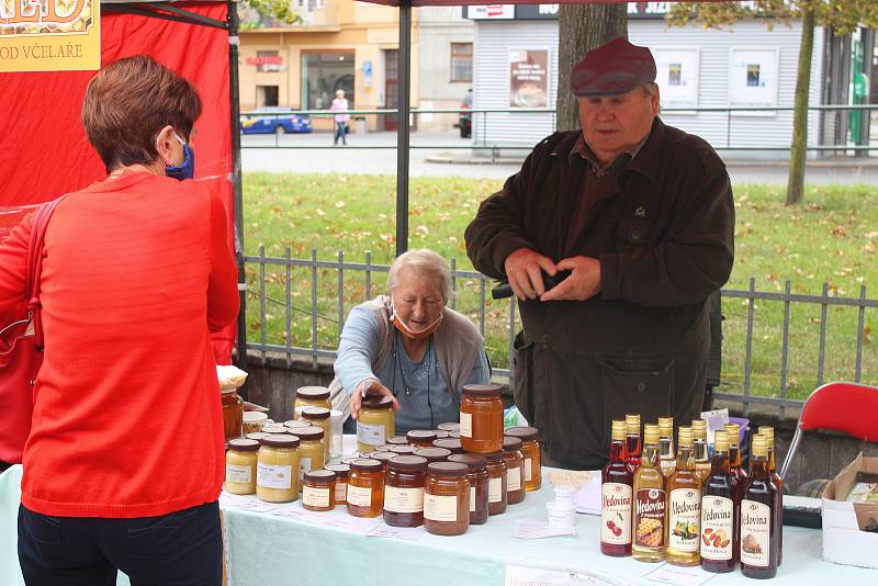 Karlovarské farmářské trhy jsou velmi oblíbené.