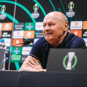 Trenér Viktorie Plzeň Miroslav Koubek na tiskové konferenci před prvním čtvrtfinále Konferenční ligy s Fiorentinou.
