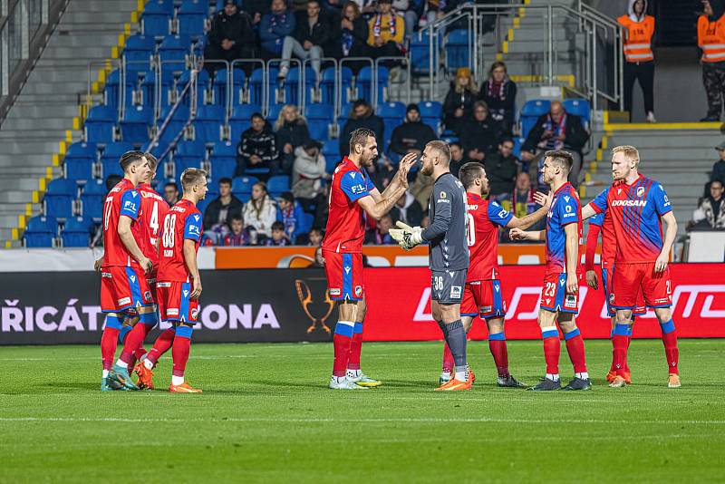 Série neporazitelnosti fotbalistů Viktorie Plzeň skončila po 35 zápasech, v sobotu prohráli v 15. kole FORTUNA:LIGY doma s pražskou Spartou 0:1.