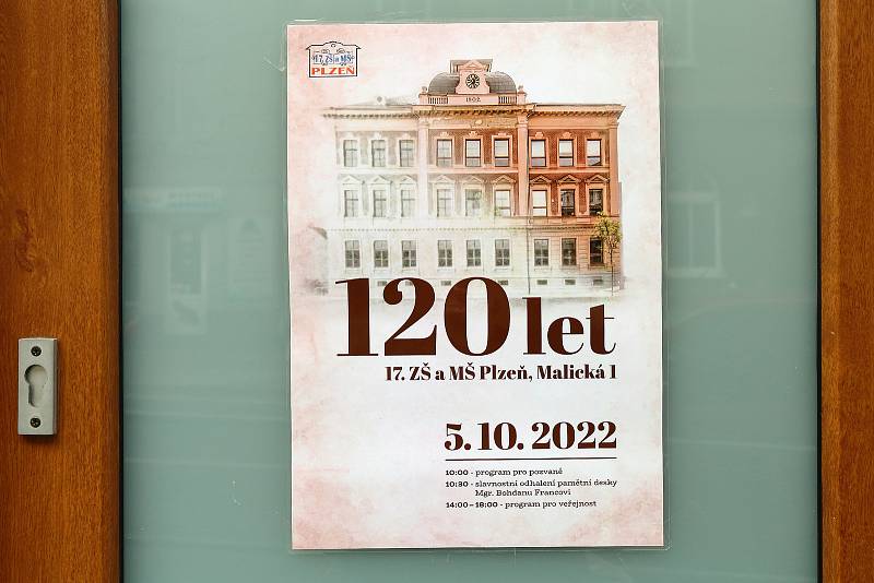 Roudenská základní škola oslavila 120 let od založení.