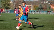 14. kolo FORTUNA ČFL, skupina A: Viktoria Plzeň B (na snímku fotbalisté v červenomodrých dresech) 3:1.