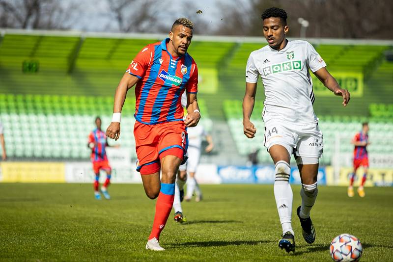 Fotbalisté Viktorie Plzeň ztratili v lize bod remízou v Karviné