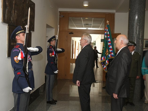 Václav Šlajs doprovázel prezidenta Miloše Zemana při jeho návštěvě v Plzeňském kraji