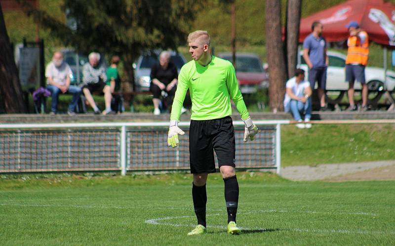 25. kolo KPM: TJ Zruč (modří) - TJ Holýšov 4:0 (3:0).