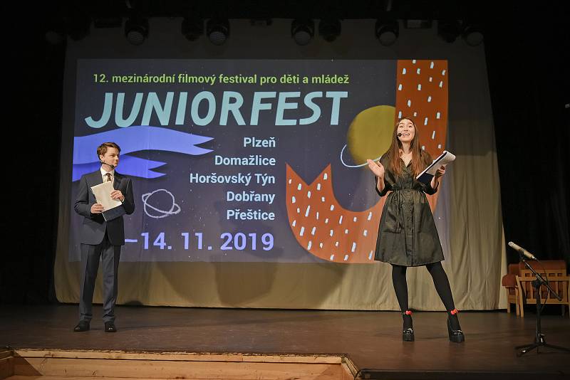 Juniorfest v roce 2019. Zlatou rafičku tehdy převzali Zdeněk Svěrák a Ondřej Vetchý.